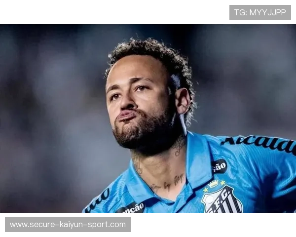 内马尔小角度搓射制造极大危险，巴西攻势如潮